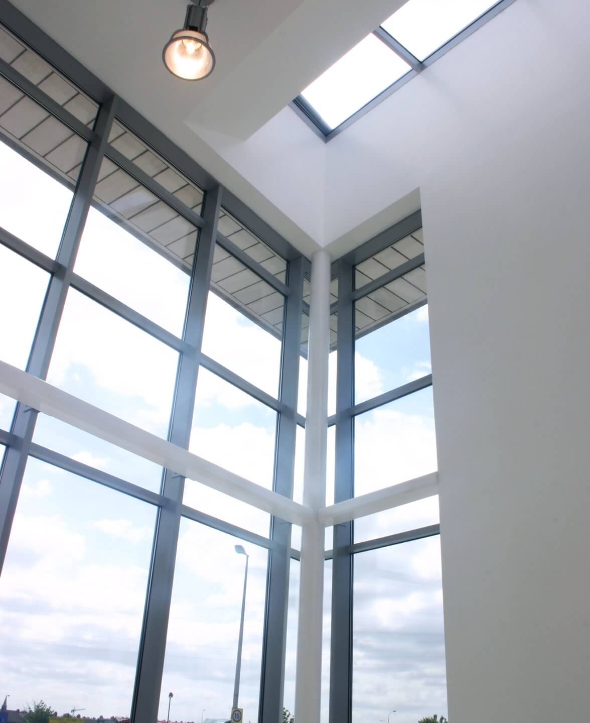 CDU,
Royal Victoria Hospital 